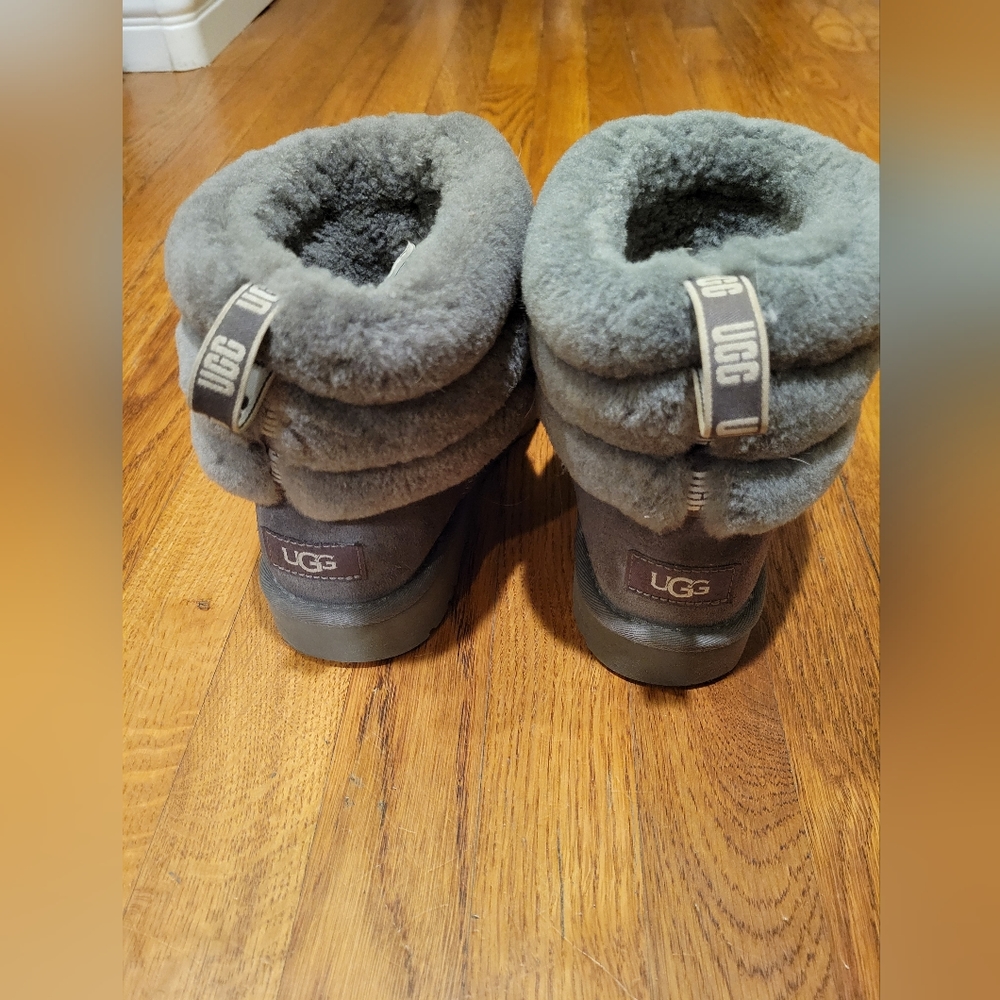 UGG Fluff Mini Quilted Charcoal Boots - Women's size 9